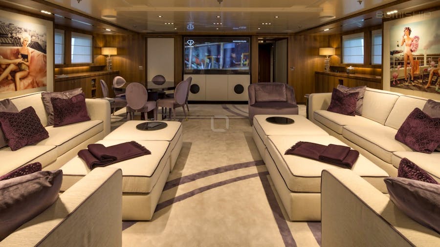 my_rarity_rossininavi_55m_luxury_yacht_charter_croatia-011.jpg